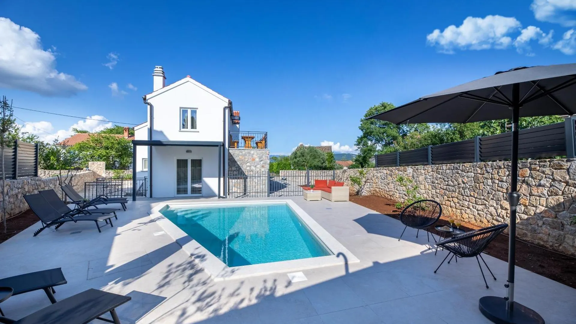 Villa Angelica Lakmartin 0*,